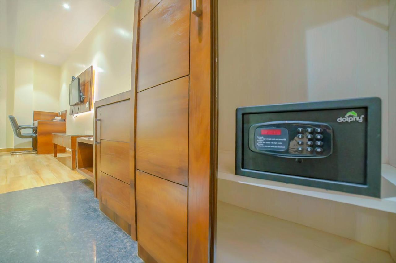 Hotel Hira Inn-10Mins From Railway Station & Bus Station Prayagraj Extérieur photo